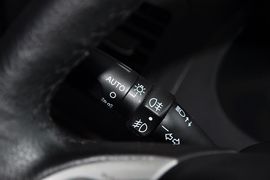 2013款比亚迪S6白金版2.4L手动尊贵型