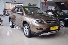 2013款比亚迪S6白金版2.4L手动尊贵型