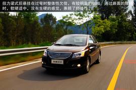 2013款奇瑞E3试驾