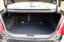 2013款奇瑞E3试驾