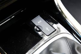 2013款奇瑞E3试驾