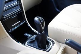 2013款奇瑞E3试驾