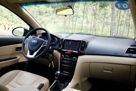 2013款奇瑞E3试驾