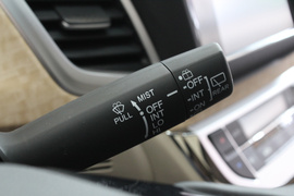 东风本田杰德1.8L