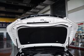2013款丰田锐志2.5L基本型到店实拍