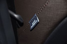 2013款丰田锐志2.5L基本型到店实拍