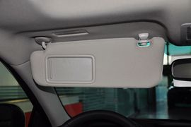2013款丰田锐志2.5L基本型到店实拍