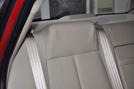 2012款长安逸动1.6L