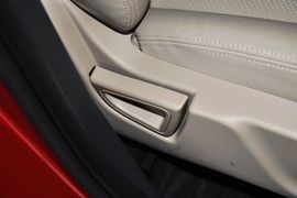 2012款长安逸动1.6L