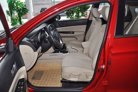 2012款长安逸动1.6L