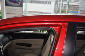 2012款长安逸动1.6L