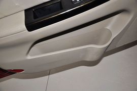 2012款长安逸动1.6L