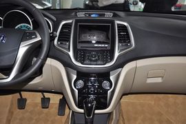 2012款长安逸动1.6L