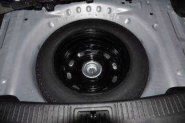 2012款奔腾B70