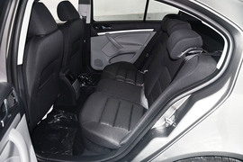 2014款斯柯达明锐1.6L手动逸杰版