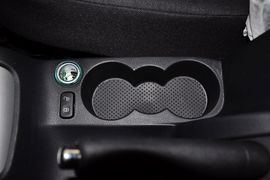 2014款斯柯达明锐1.6L手动逸杰版