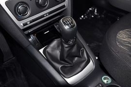 2014款斯柯达明锐1.6L手动逸杰版