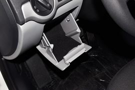 2014款斯柯达明锐1.6L手动逸杰版