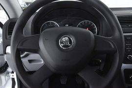 2014款斯柯达明锐1.6L手动逸杰版