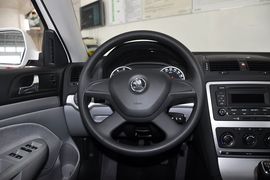 2014款斯柯达明锐1.6L手动逸杰版