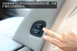 迈腾2013款1.8T尊贵型实用性解析