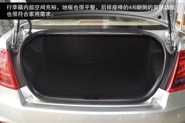 2014款奔腾B50到店实拍图解