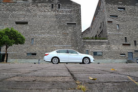 2013款第九代雅阁外出试驾