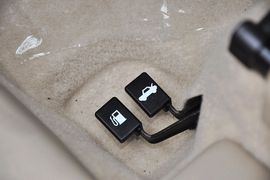 2012款铃木天语尚悦1.6L自动实用型升级版