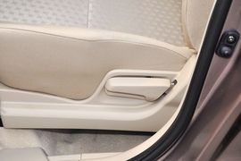 2012款铃木天语尚悦1.6L自动实用型升级版