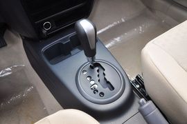 2012款铃木天语尚悦1.6L自动实用型升级版