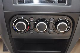 2012款铃木天语尚悦1.6L自动实用型升级版