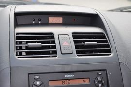 2012款铃木天语尚悦1.6L自动实用型升级版