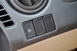 2012款铃木天语尚悦1.6L自动实用型升级版