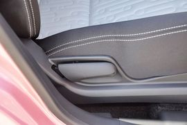 2013款铃木奥拓1.0L手动20周年限量版