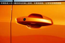 2014款比亚迪秦试驾