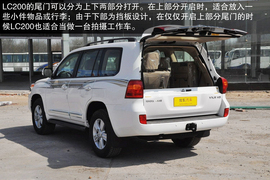 2012款一汽丰田兰德酷路泽长途试驾实拍