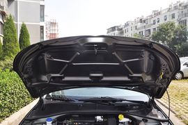 2014款东风雪铁龙爱丽舍1.6L手动型