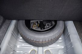 2014款东风雪铁龙爱丽舍1.6L手动型