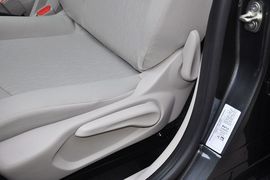 2014款东风雪铁龙爱丽舍1.6L手动型