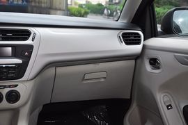 2014款东风雪铁龙爱丽舍1.6L手动型