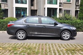 2014款东风雪铁龙爱丽舍1.6L手动型