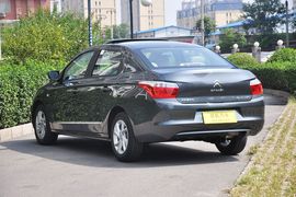 2014款东风雪铁龙爱丽舍1.6L手动型