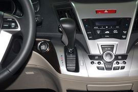 2013款本田奥德赛2.4L豪华版