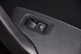 2013款全新桑塔纳1.6L自动风尚版