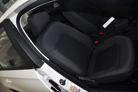2013款全新桑塔纳1.6L自动风尚版