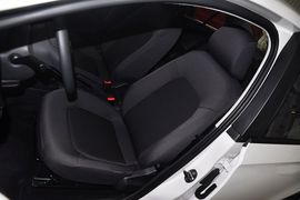 2013款全新桑塔纳1.6L自动风尚版