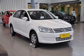 2013款全新桑塔纳1.6L自动风尚版