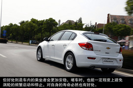 2013款雪佛兰科鲁兹掀背试驾