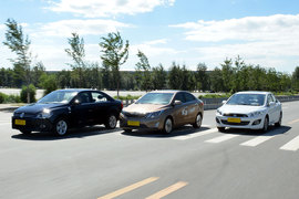 与“标杆”比高