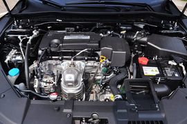 2014款雅阁2.4EXN豪华导航版实拍